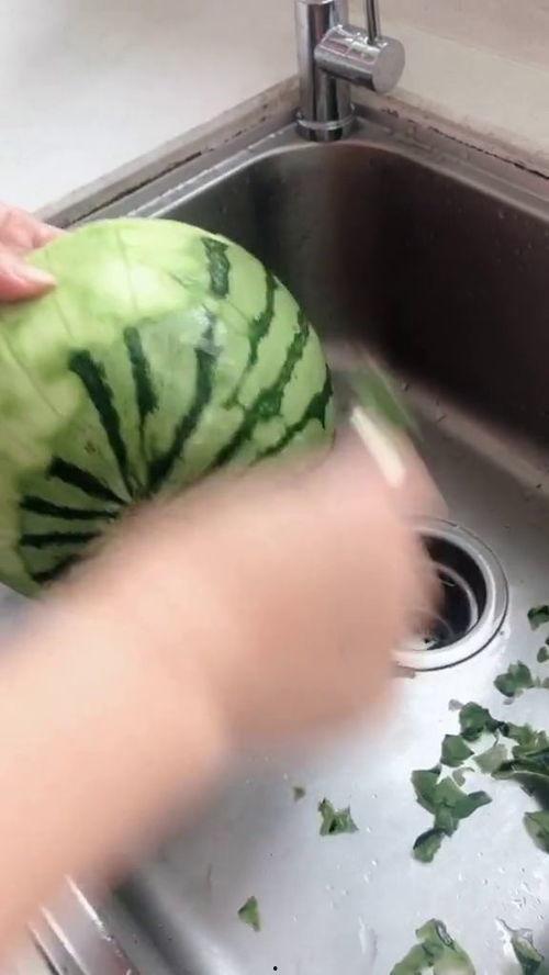 什么瓜要削皮吃,探寻美味与健康的完美结合