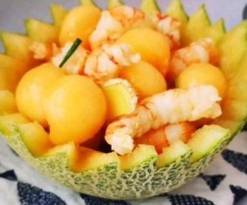 吃哈密瓜可以吃虾子吗,美味搭配的禁忌与建议