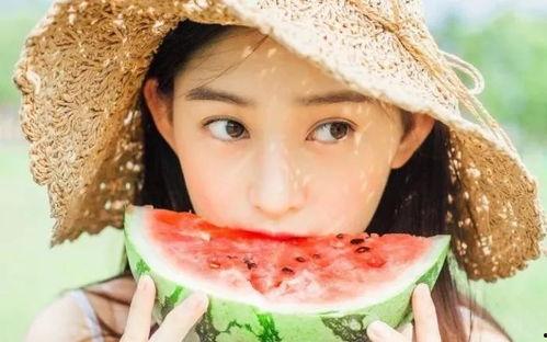 吃杨瓜不舒服,揭秘夏日美味背后的健康隐患