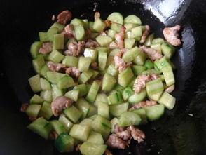 丁苗条吃瓜,瓜界新宠，美味与健康的完美结合